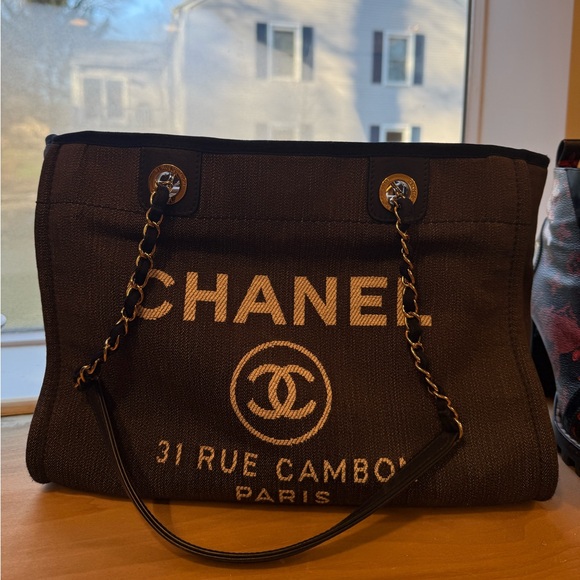 Chanel Small Canvas Deauville Tote - Picture 4 of 9